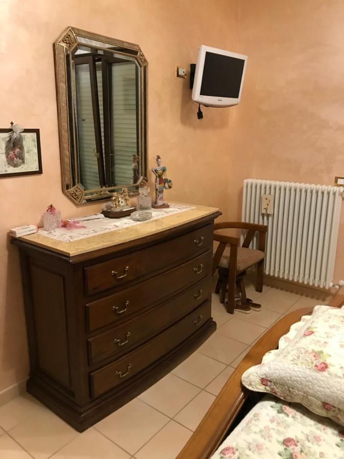 Torretta Villa LʼAquila Esterno foto